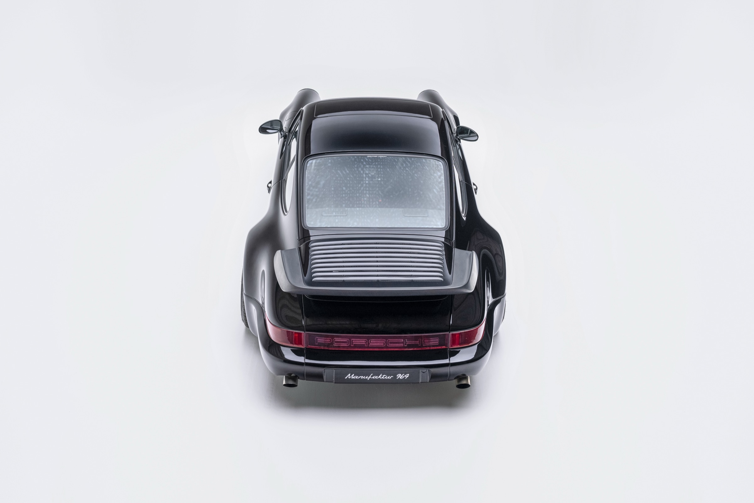 Triple Black 964 turbo