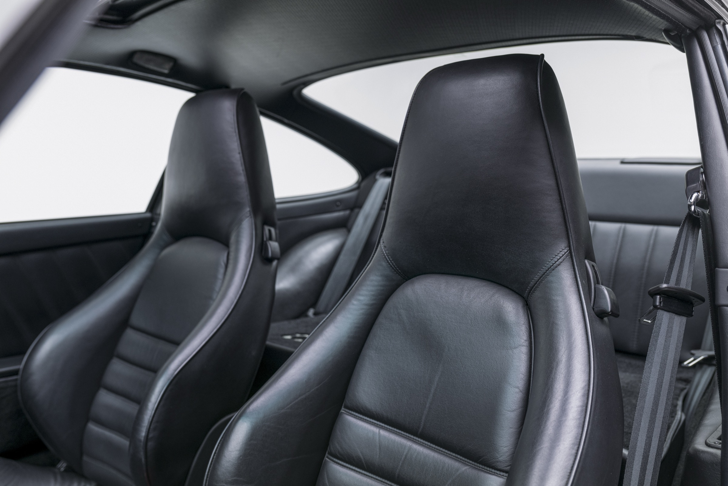 Triple Black 964 turbo