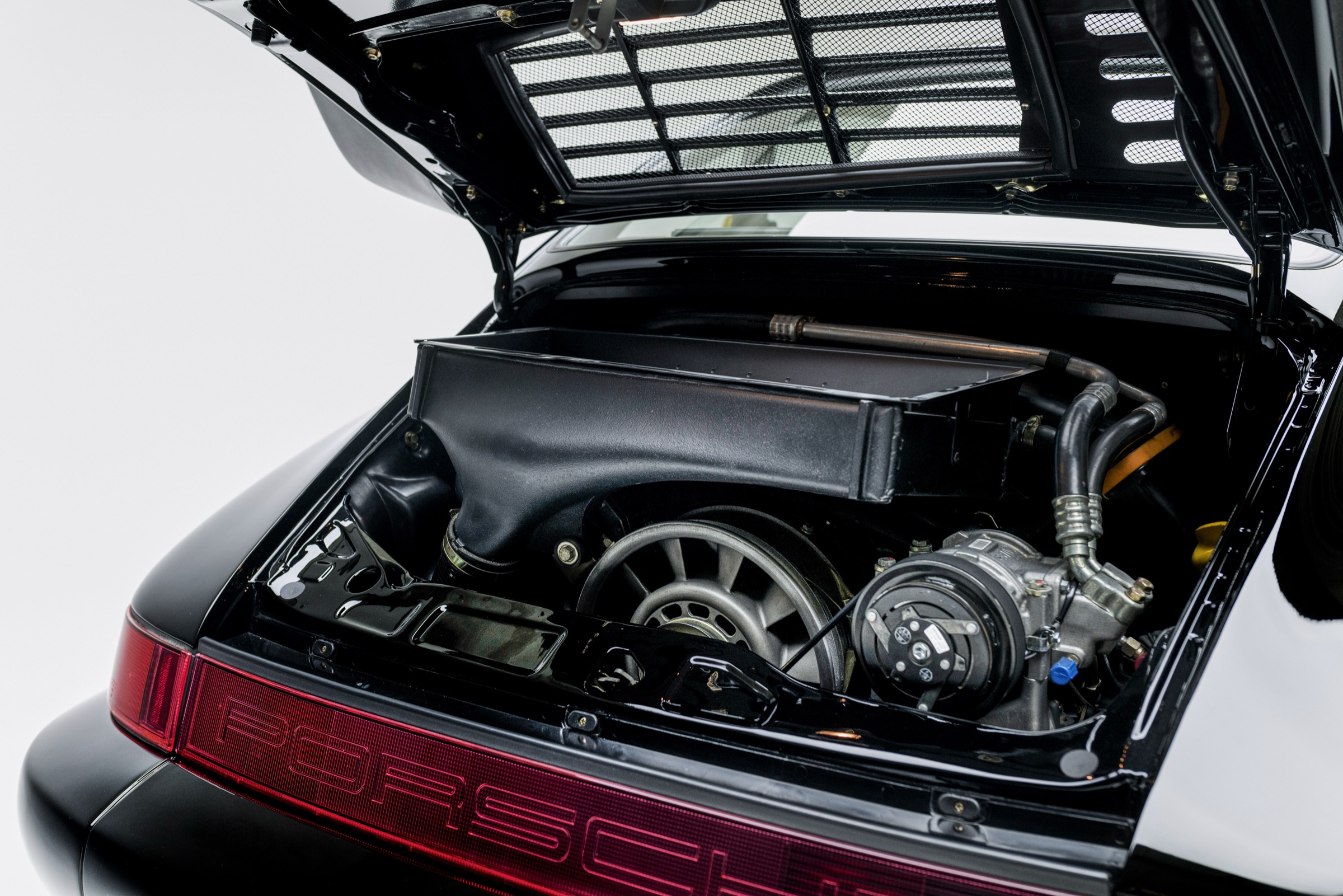 Triple Black 964 turbo