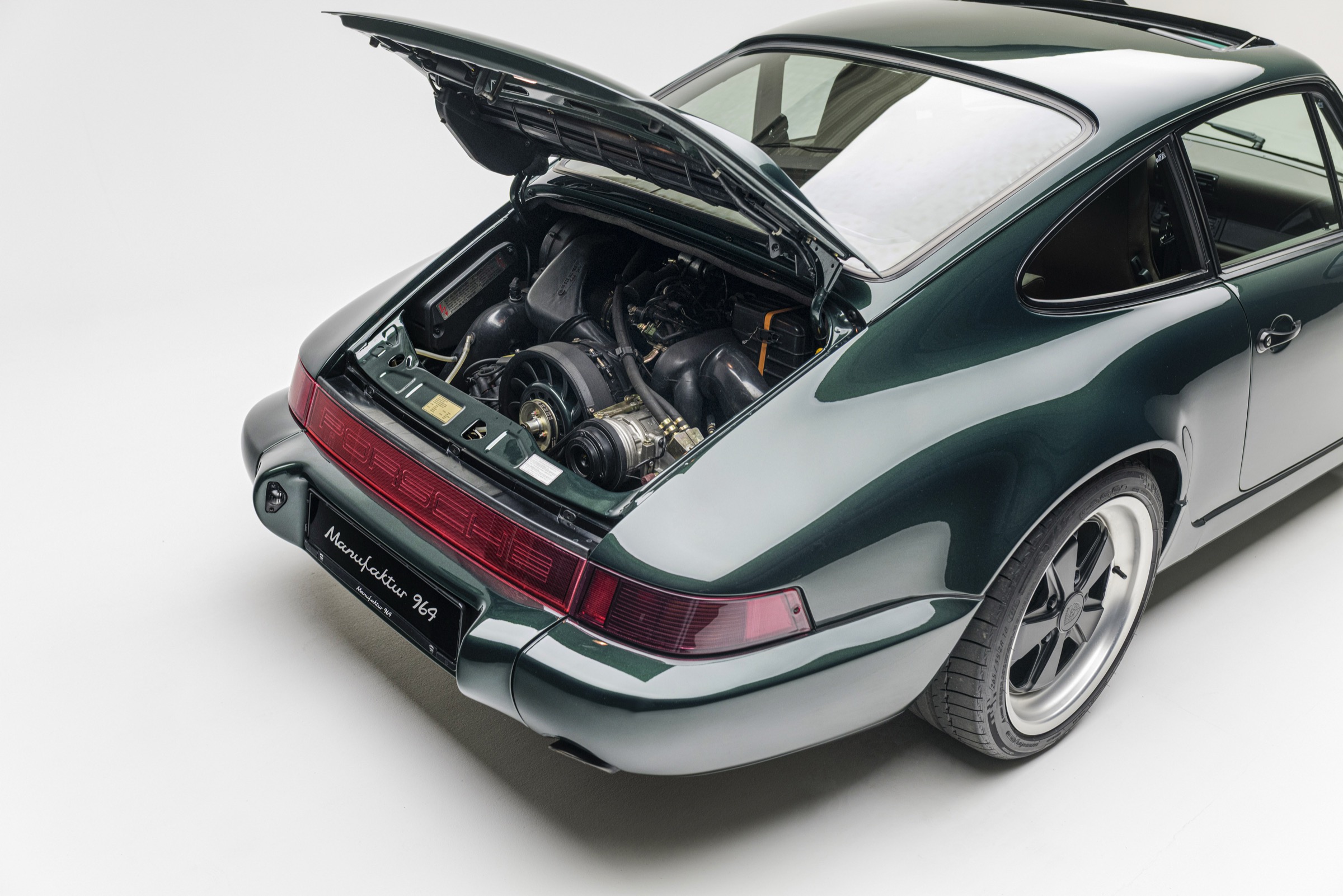 Green 964 Carrera 2