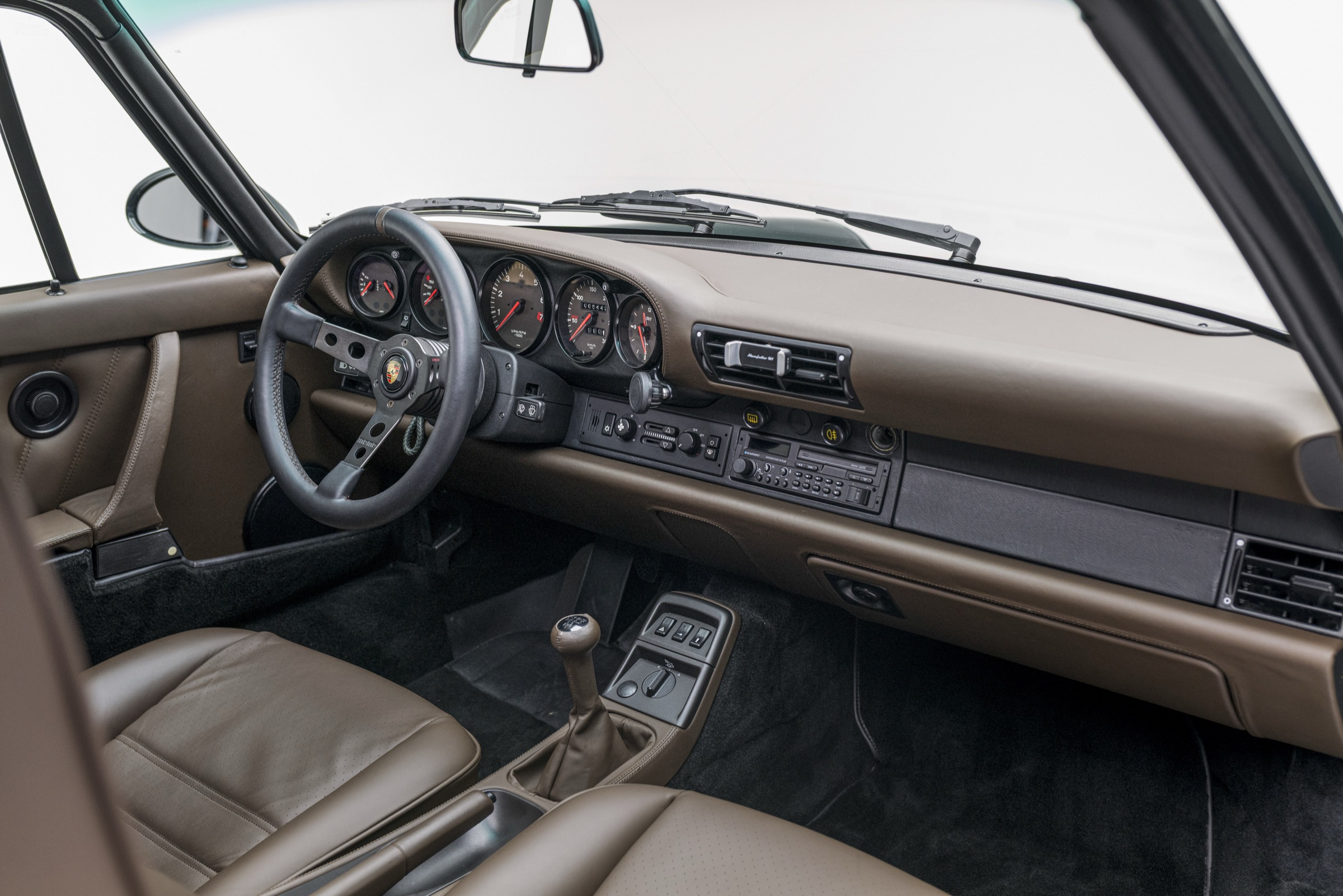 Racing Green 964 C2 — detail