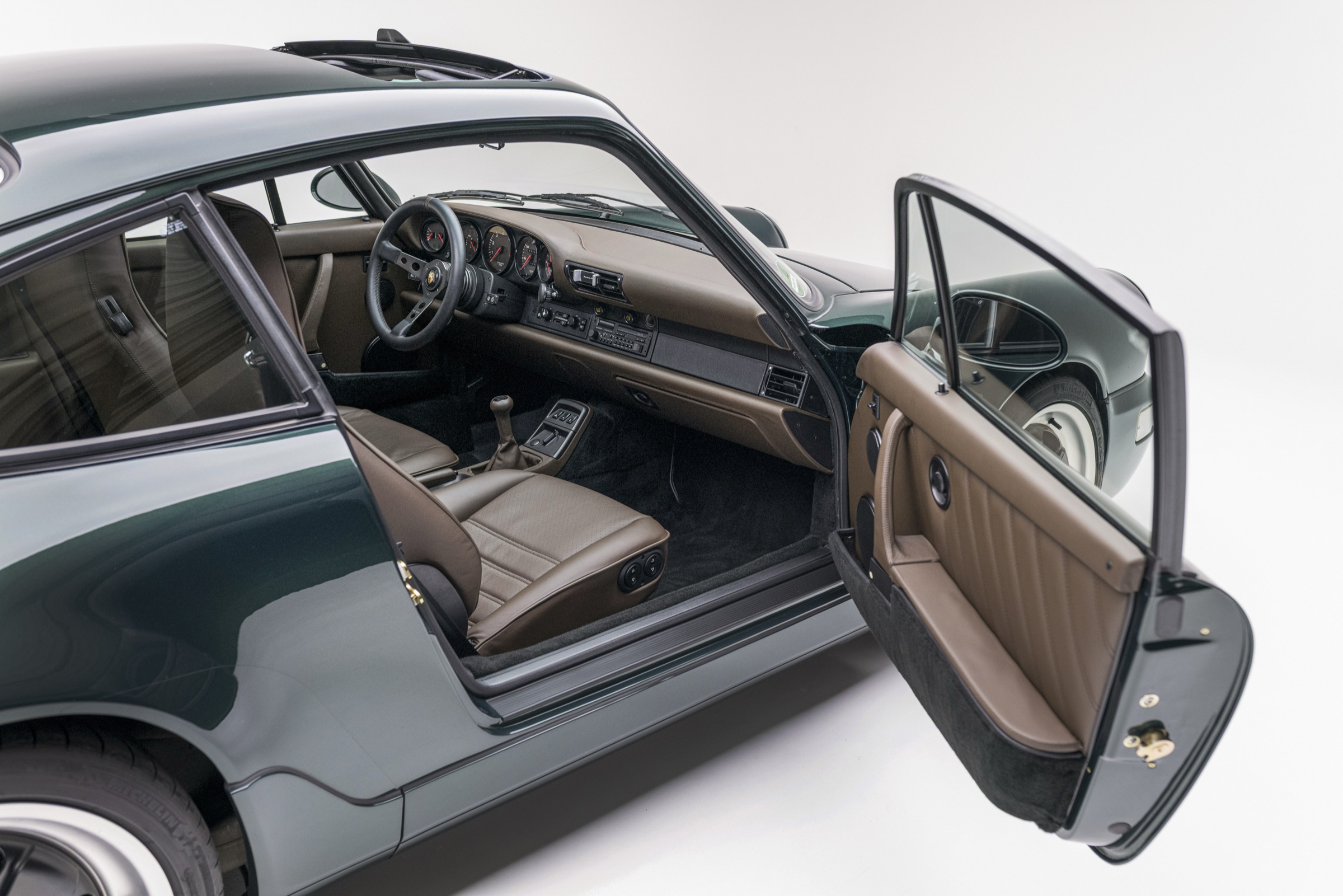 964 C2 Ehrenberg green